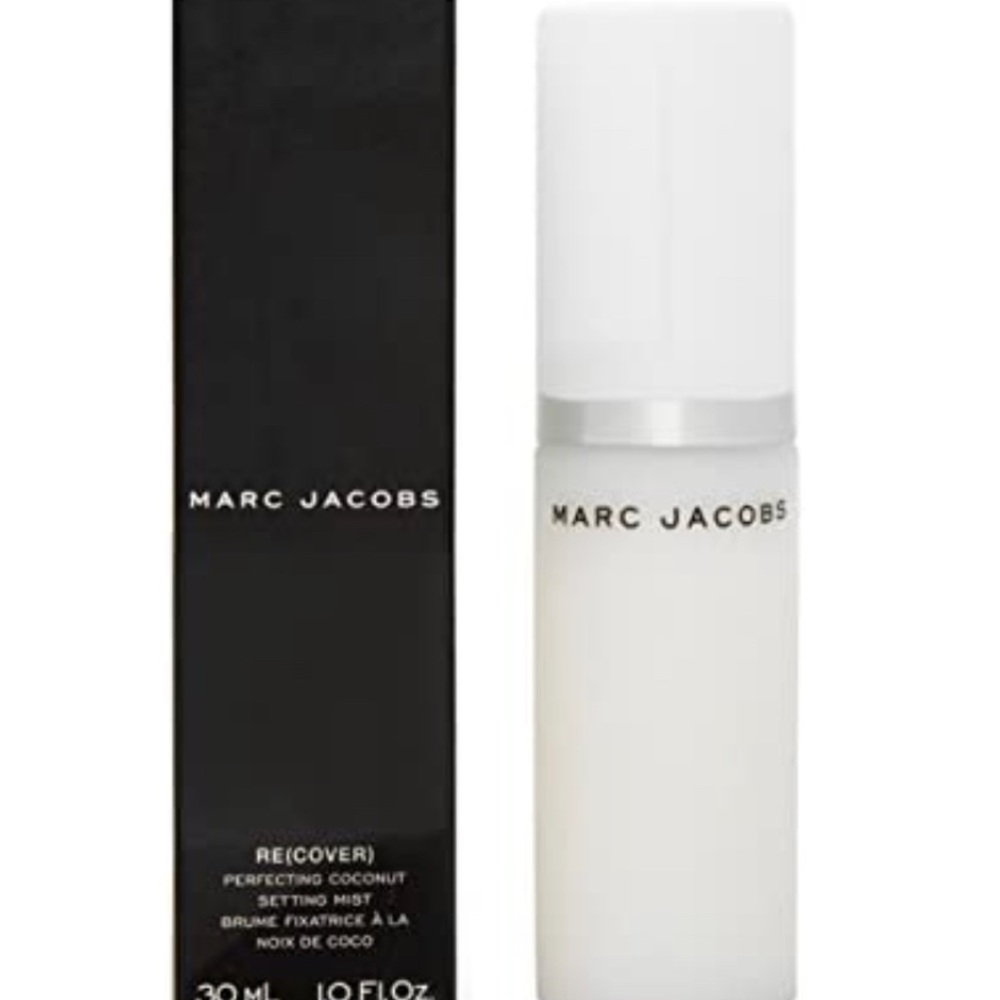 Marc Jacobs coconut setting spray